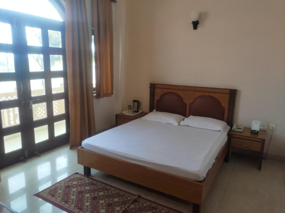Hotel Fort View Tikamgarh 외부 사진